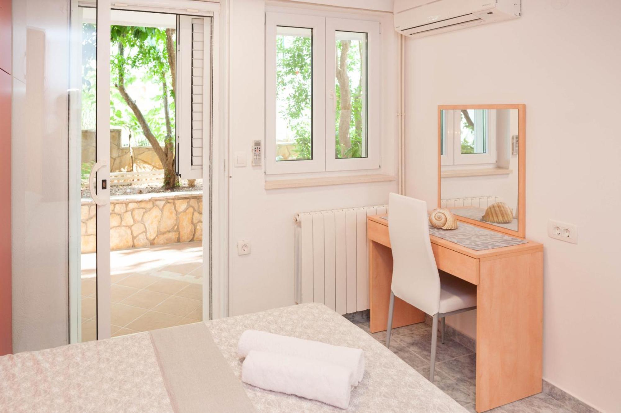 Apartments Majic 2 Hvar Town Exterior photo